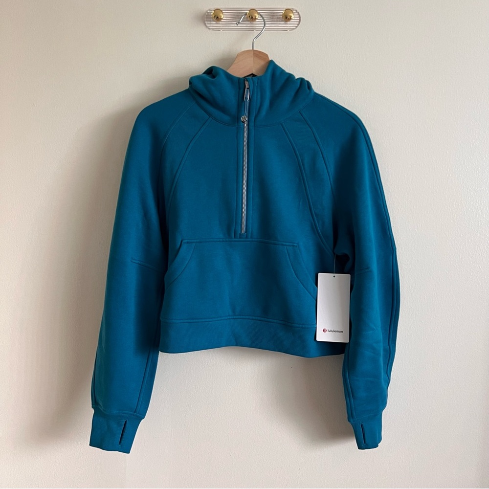 Lululemon Scuba Oversized Half-Zip Hoodie
Hawaiian Blue
Size XS/S